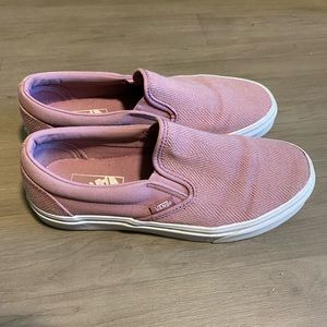 Women’s Pink Slip-on Vans